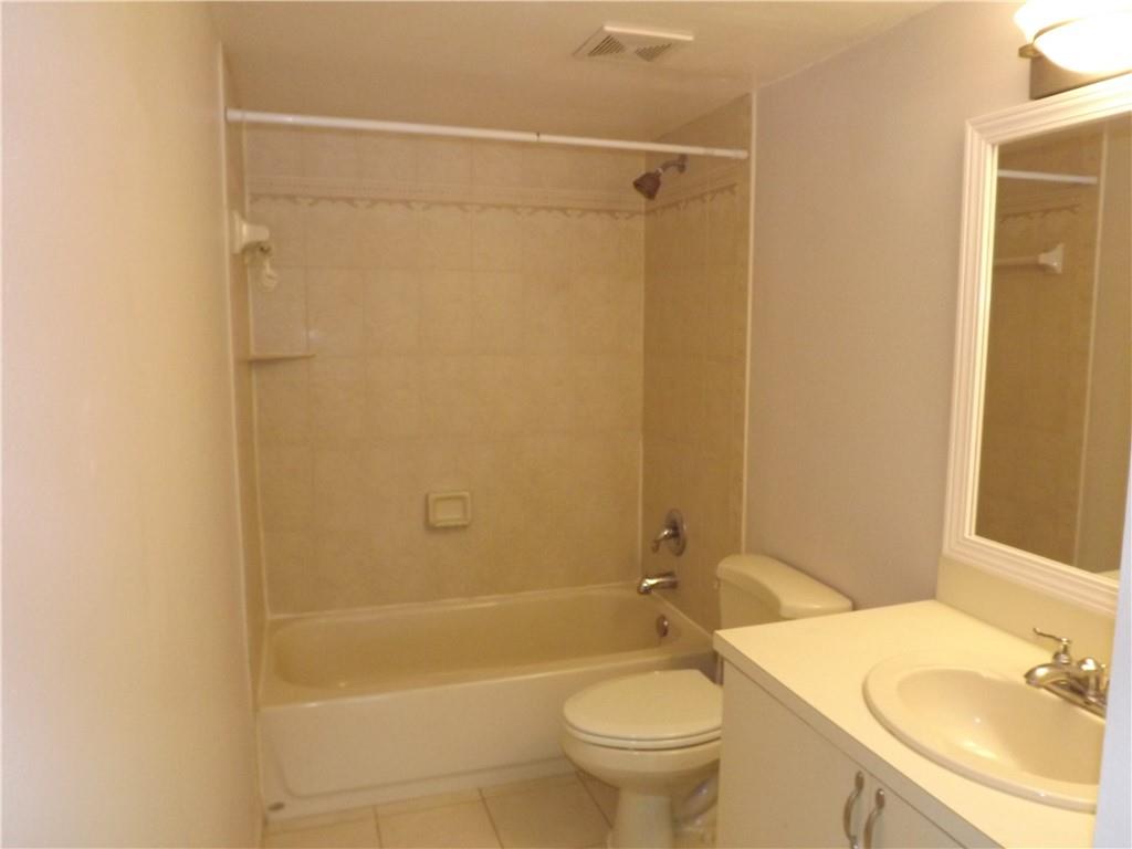 Ramblewood East Condo - Residential