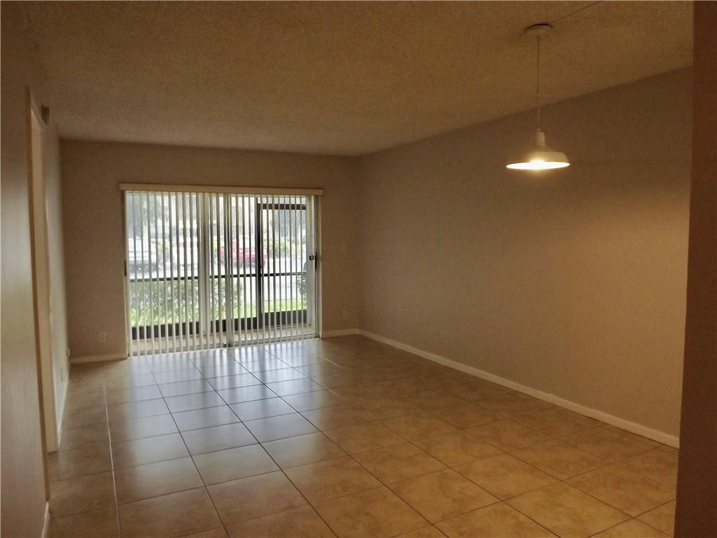 Ramblewood East Condo - Residential