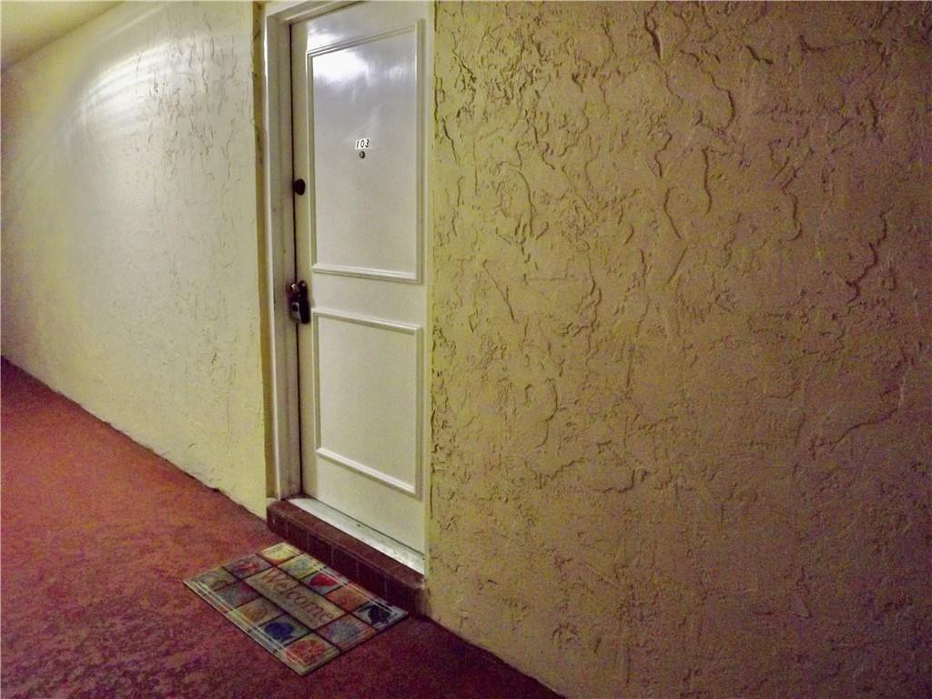 Ramblewood East Condo - Residential