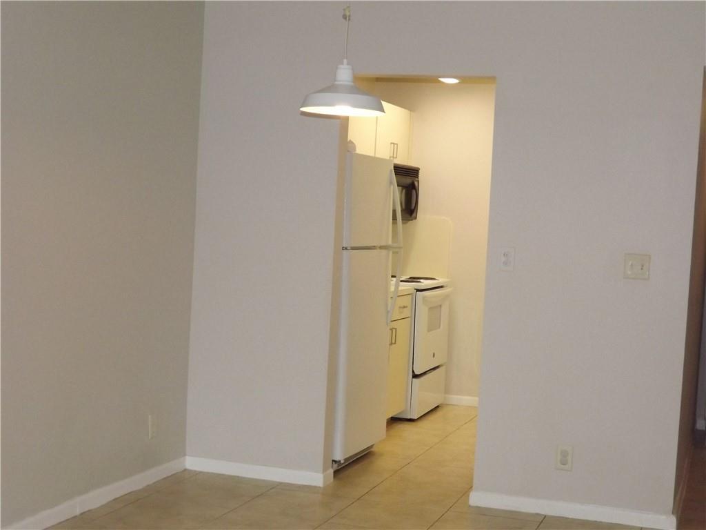 Ramblewood East Condo - Residential