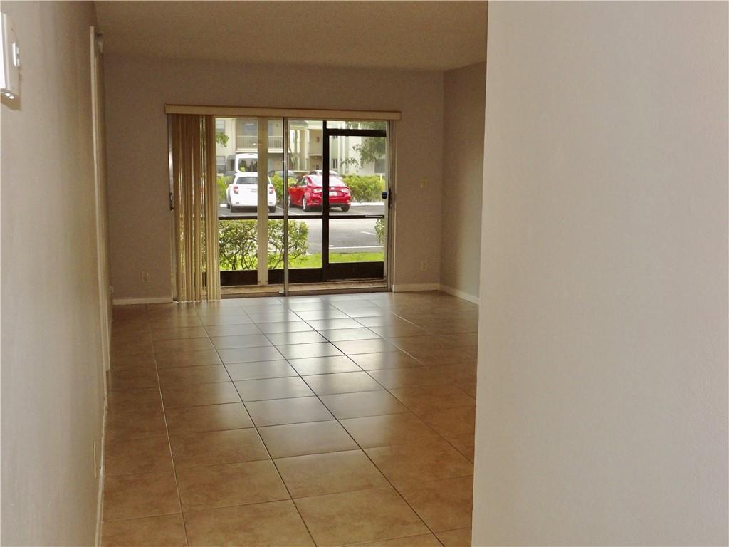 Ramblewood East Condo - Residential