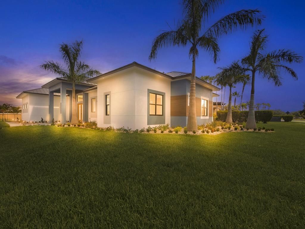 Photo of 11690 SW Westcliffe Lane, Port Saint Lucie, FL 34987 (MLS # R10776995)