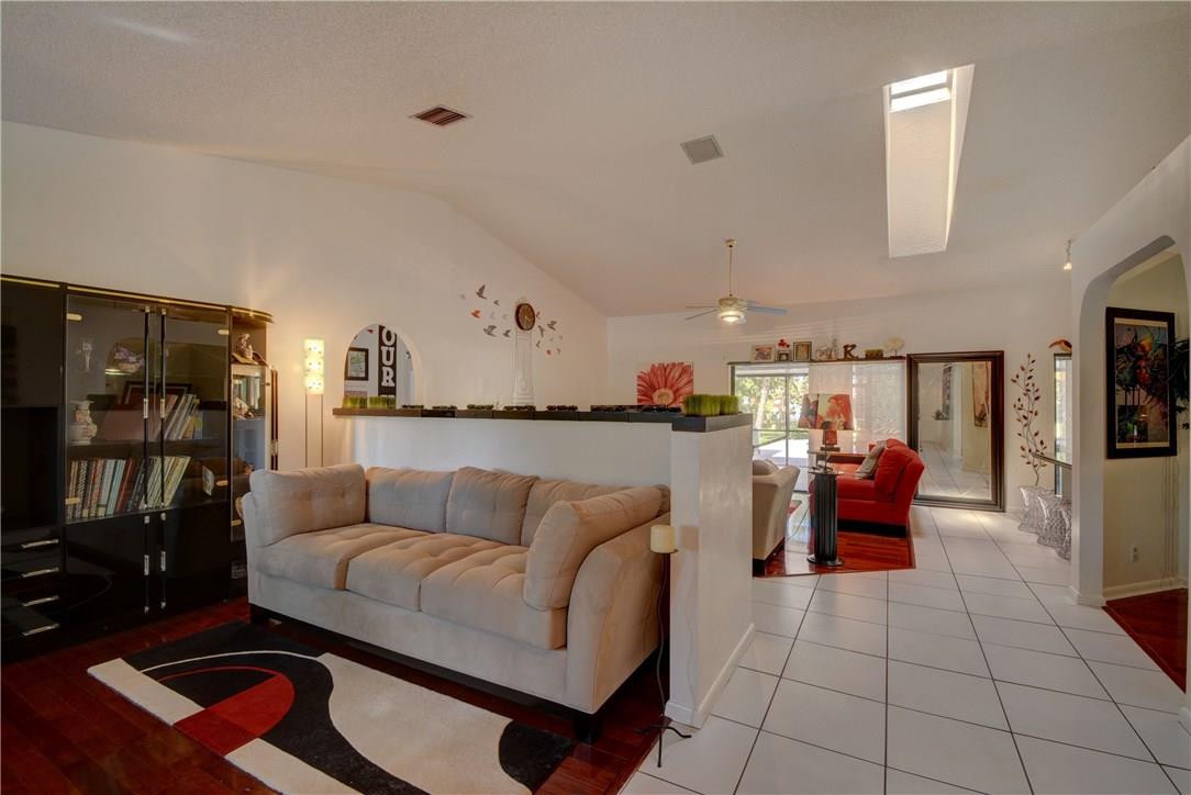 Forest Hills West 74-38 B - Residential