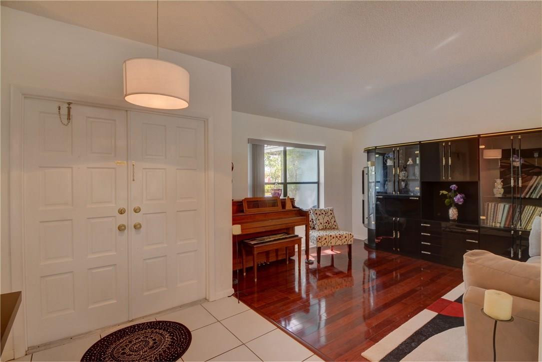 Forest Hills West 74-38 B - Residential