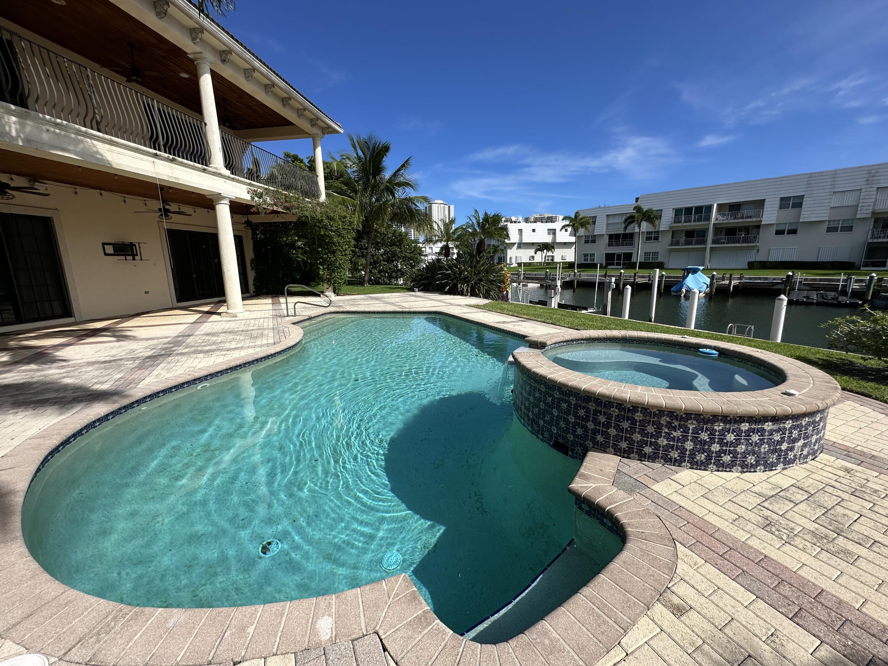 SUGAR SANDS REPLAT OF REP - Residential Lease