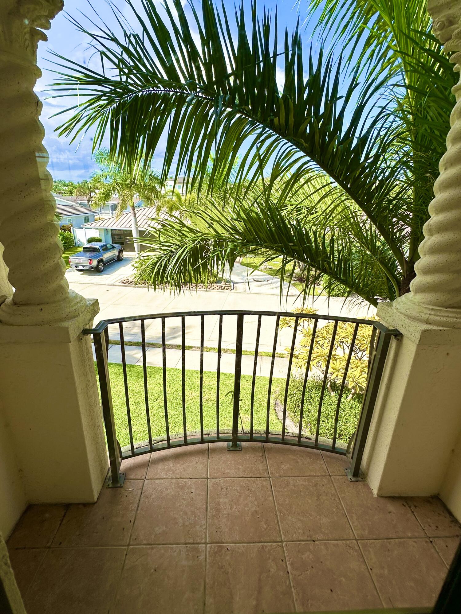 SUGAR SANDS REPLAT OF REP - Residential Lease