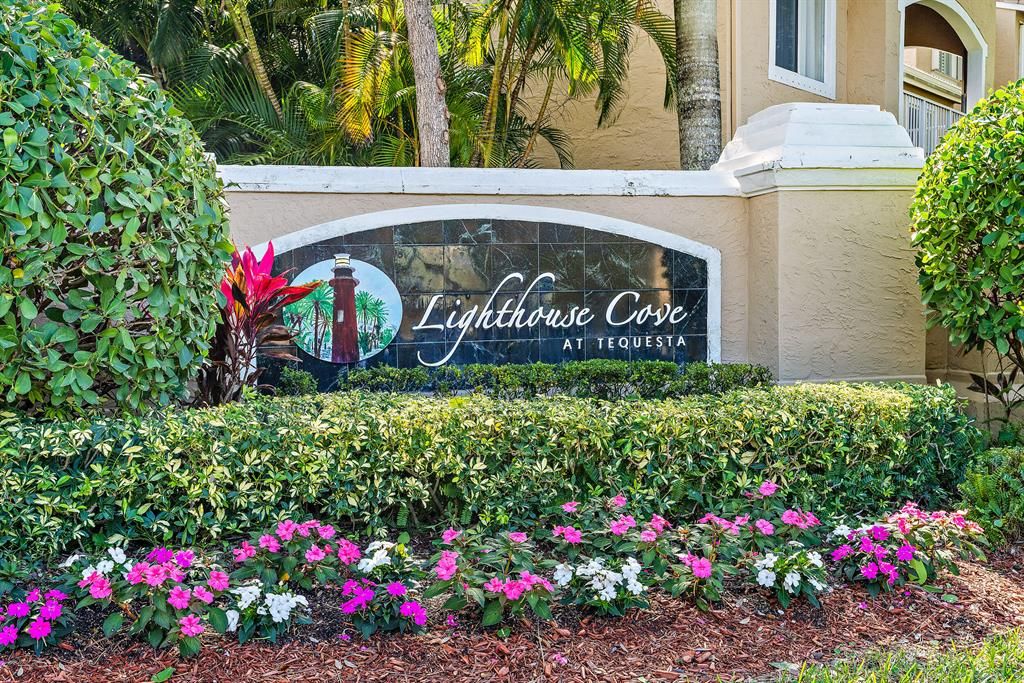Photo of 284 Village Boulevard #9308, Tequesta, FL 33469 (MLS # R10775572)