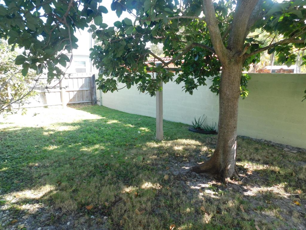 Photo of 7614 S Olive Avenue, West Palm Beach, FL 33405 (MLS # R11164007)