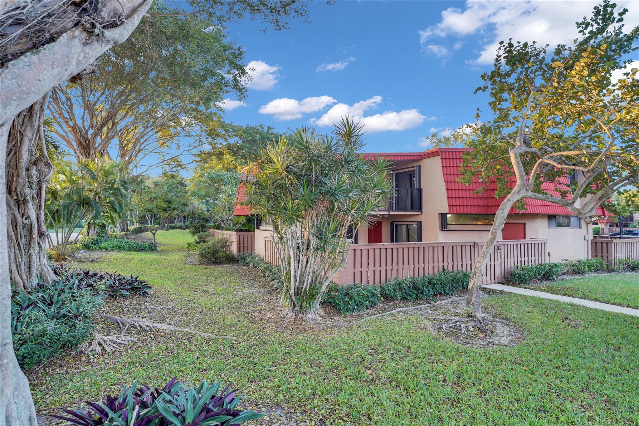 BOCA RIO NORTH - Residential