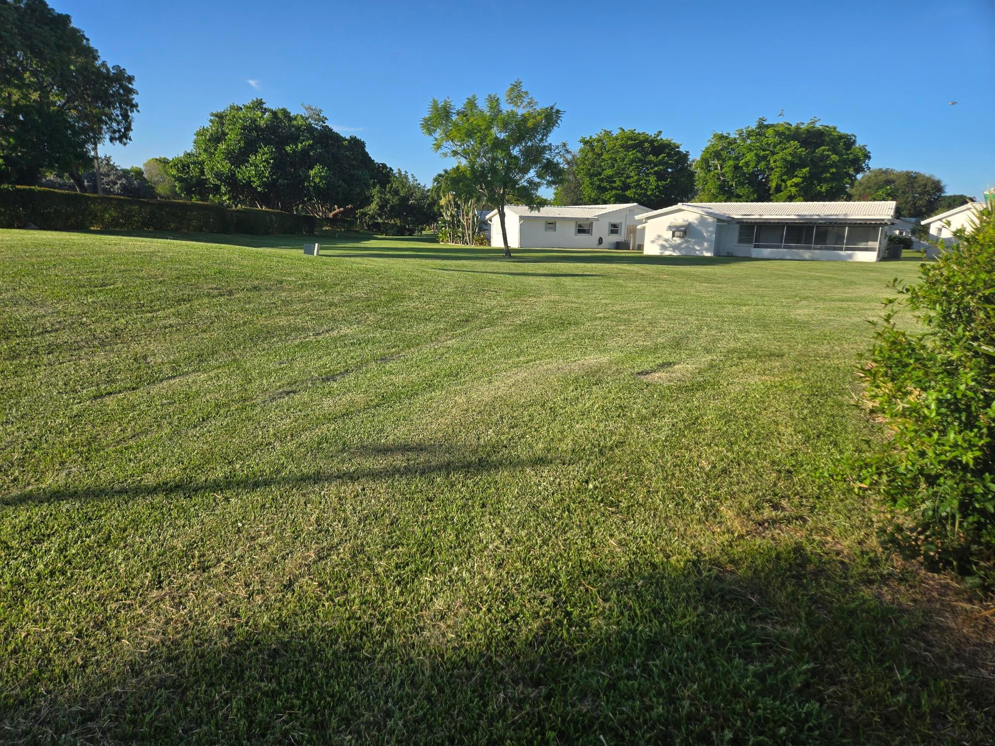 1291 NW 90TH Way, Plantation FL 33322