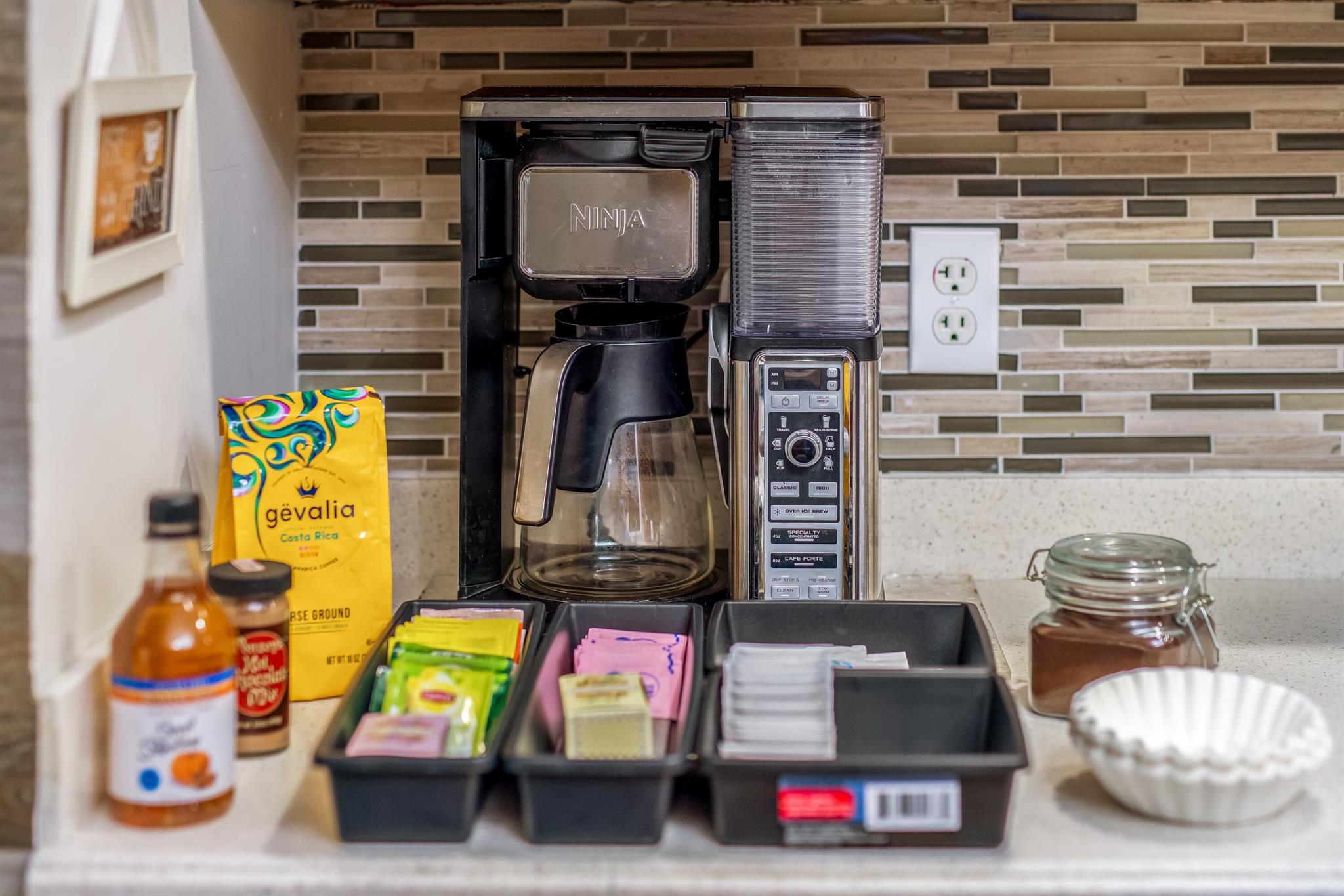 PALM BEACH FARMS CO 3 - Residential Lease