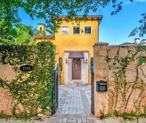 3733 Solana Road Miami FL 33133