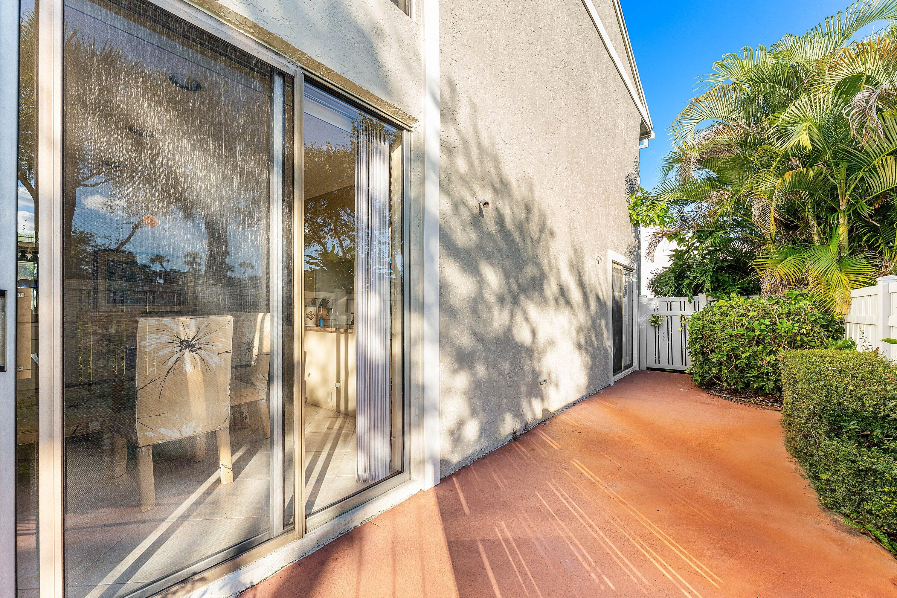 EASTGATE AT HUNTERS RUN C - Residential