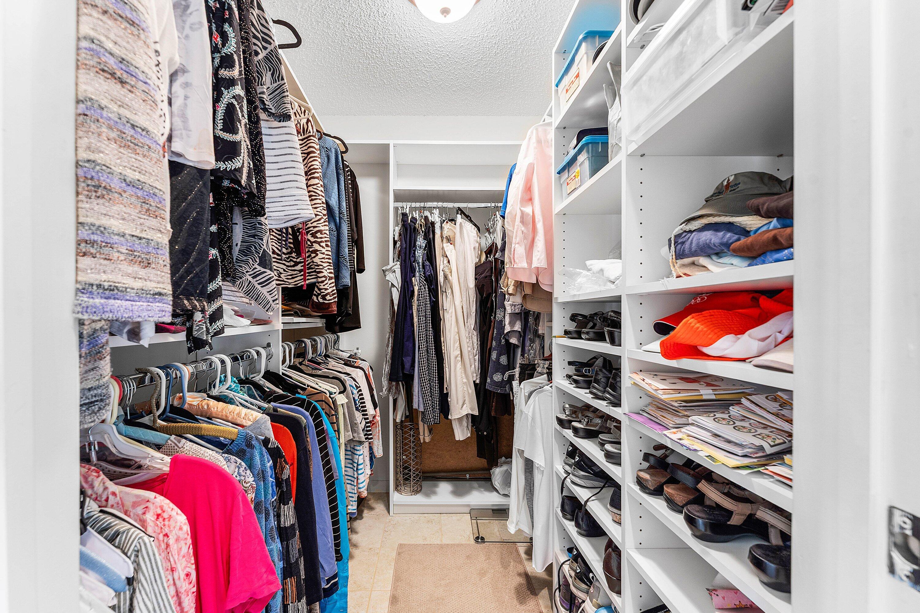 EASTGATE AT HUNTERS RUN C - Residential