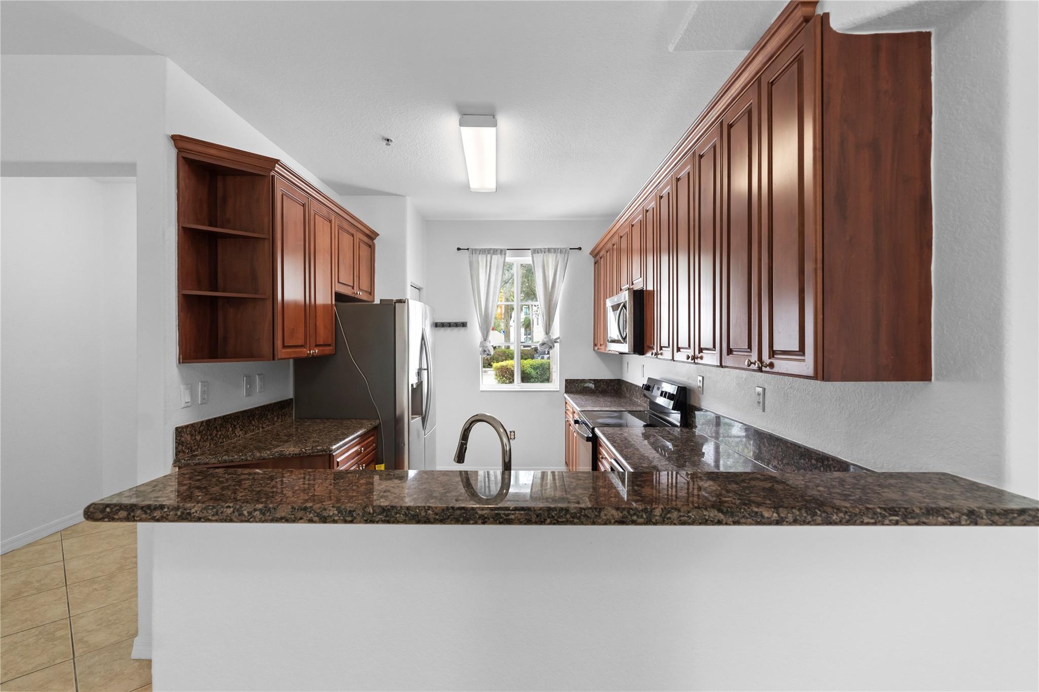 BOARDWALK AT VIZCAYA COND - Residential
