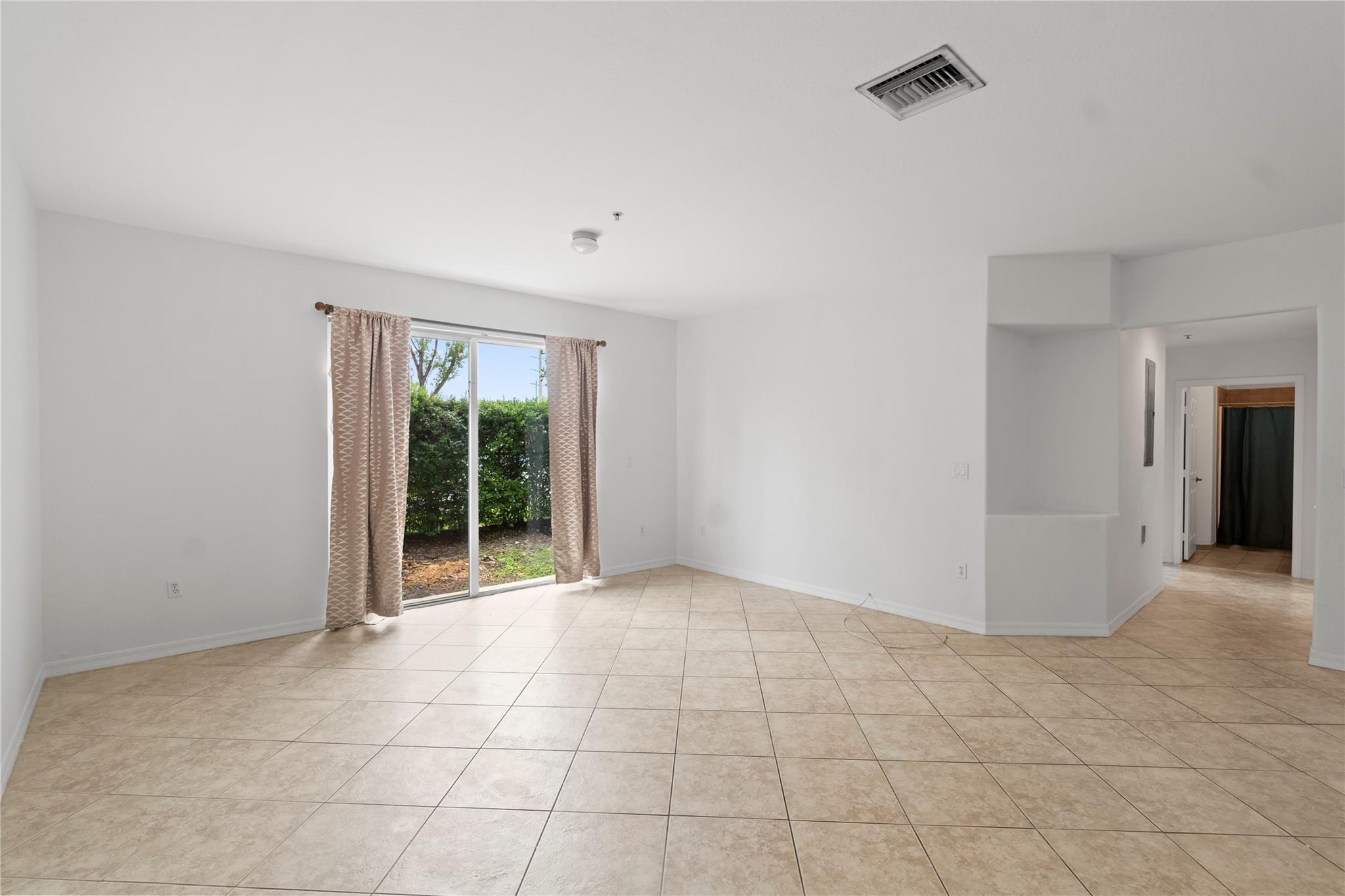 BOARDWALK AT VIZCAYA COND - Residential