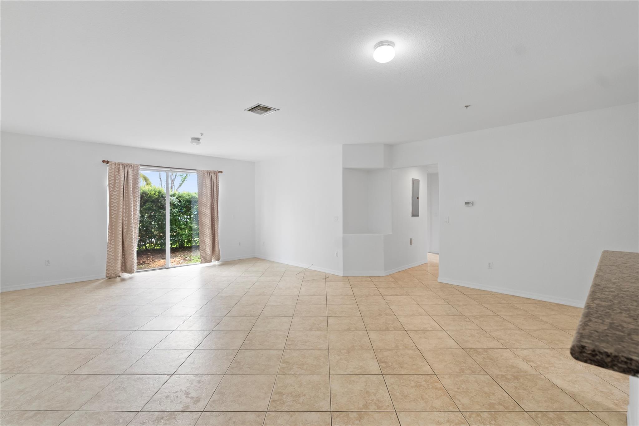 BOARDWALK AT VIZCAYA COND - Residential
