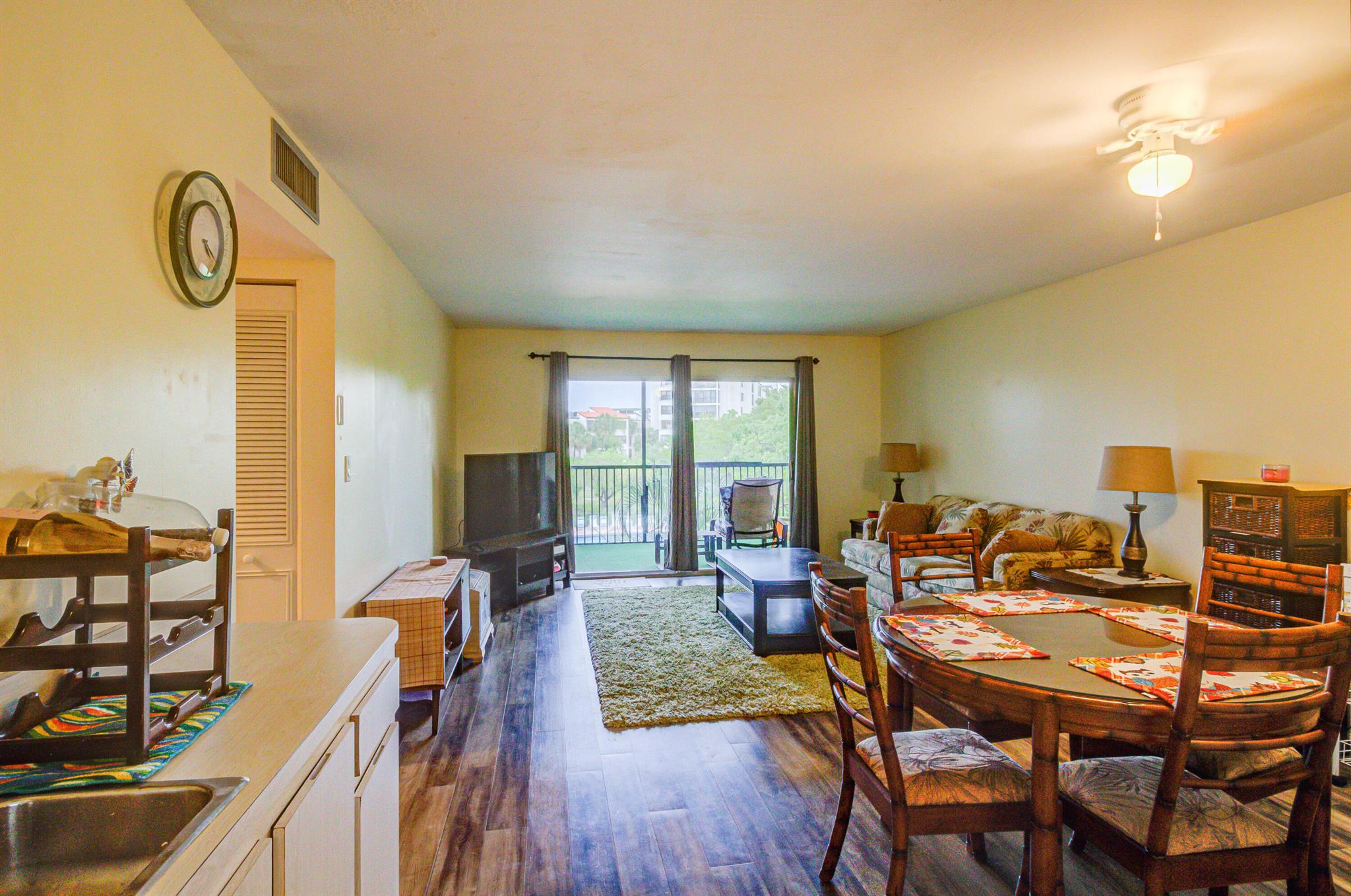 CYPRESS BEND CONDOMINIUM II - Residential