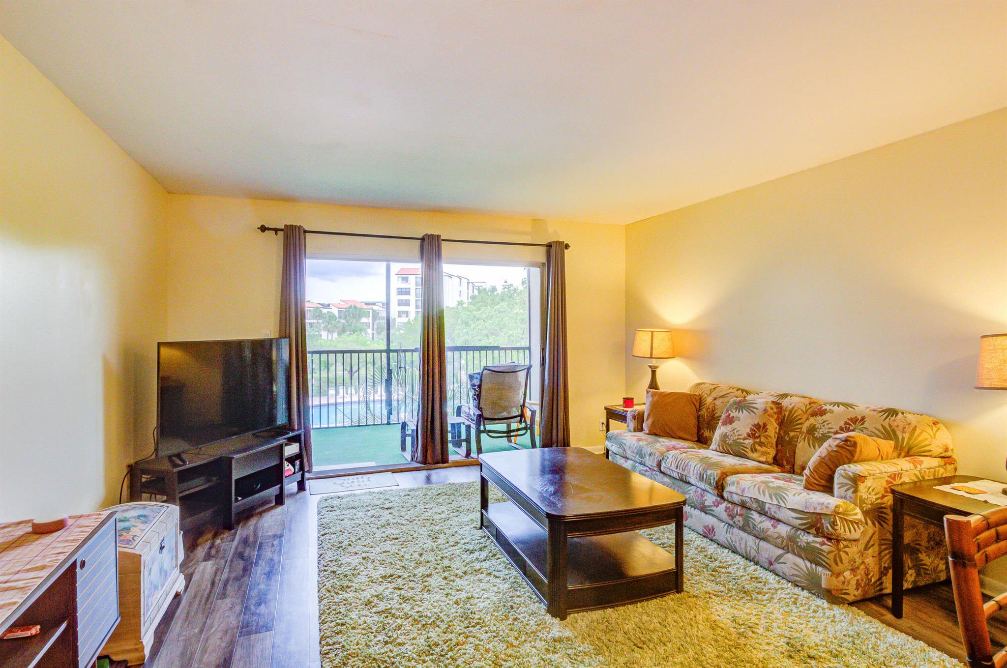 CYPRESS BEND CONDOMINIUM II - Residential