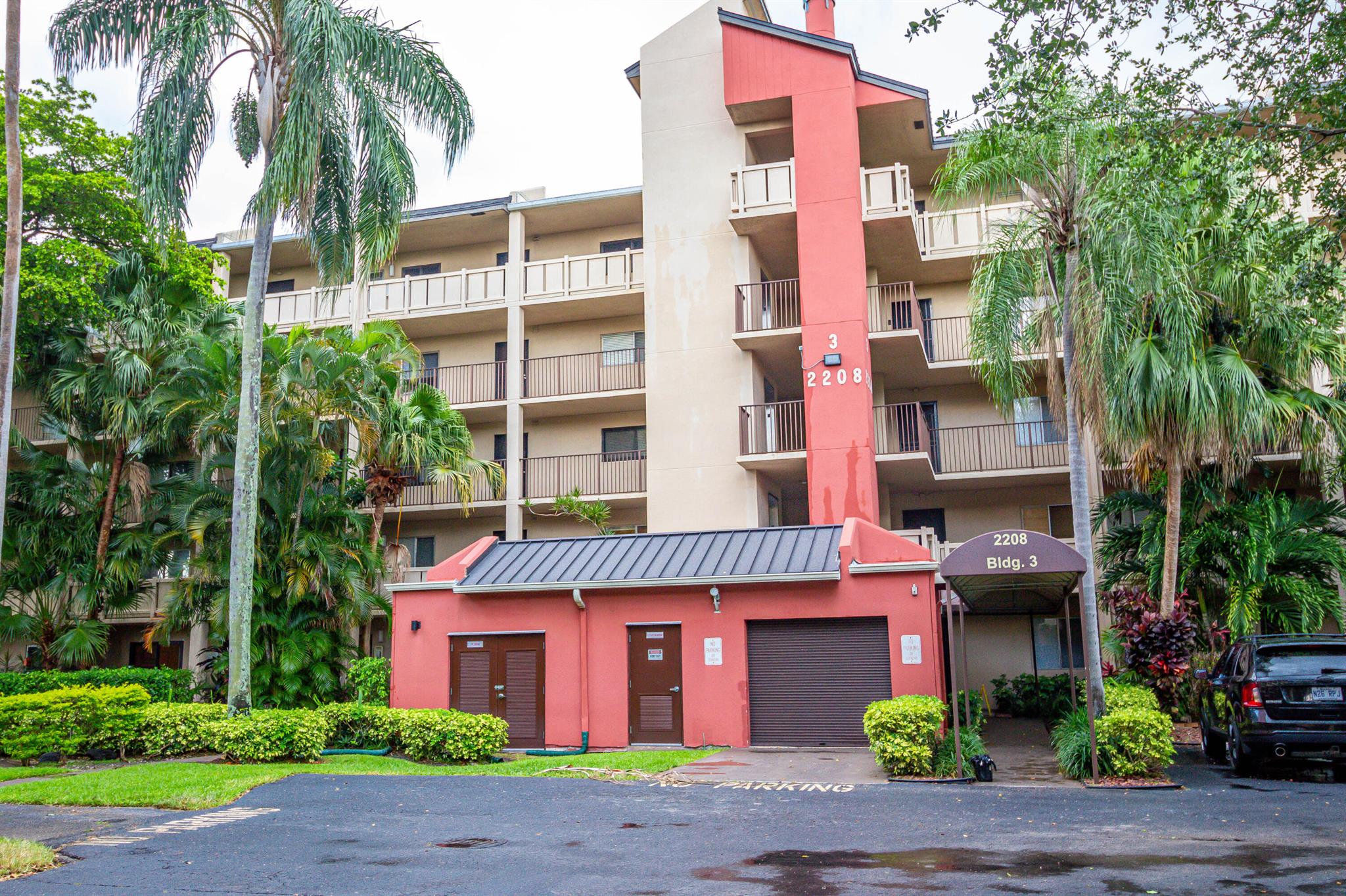 CYPRESS BEND CONDOMINIUM II - Residential