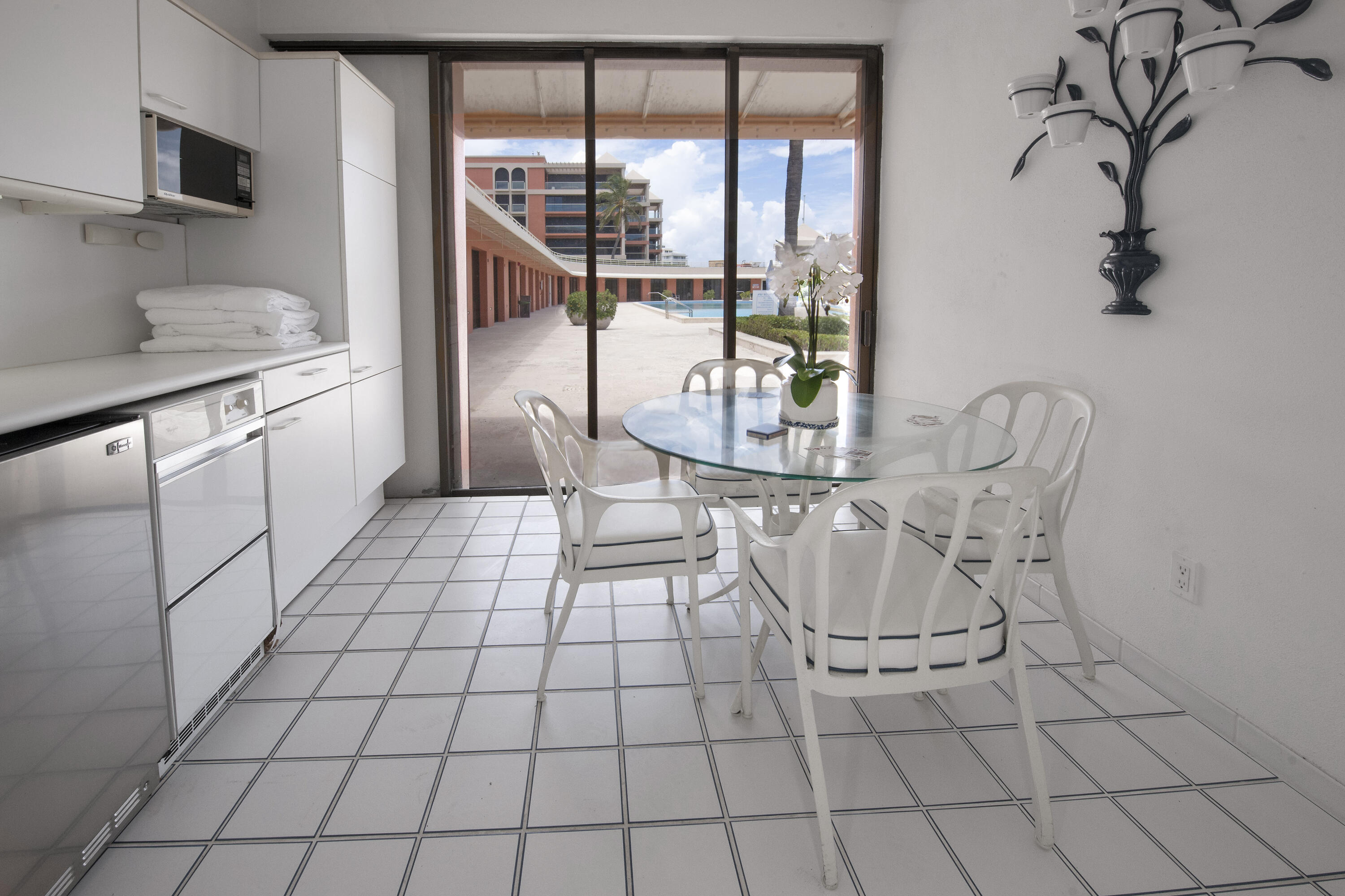 TWO NORTH BREAKERS ROW CO - Residential