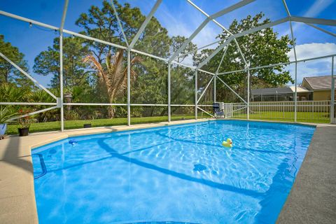 Photo of 7004 SE Twin Oaks Circle, Stuart, FL 34997 (MLS # B26008197)