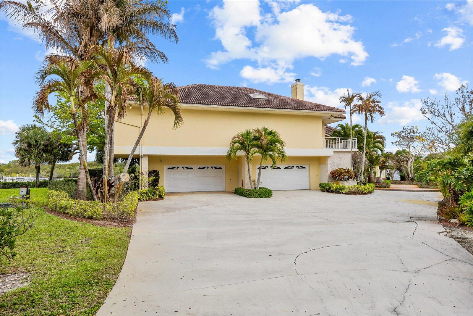 Bay St. Lucie - Residential