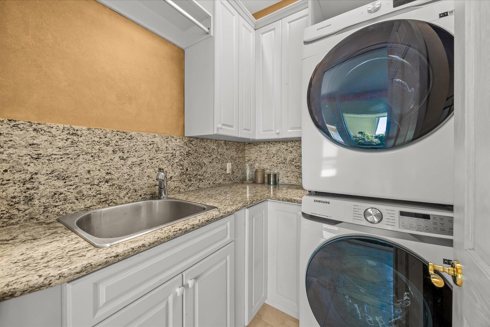 Bay St. Lucie - Residential