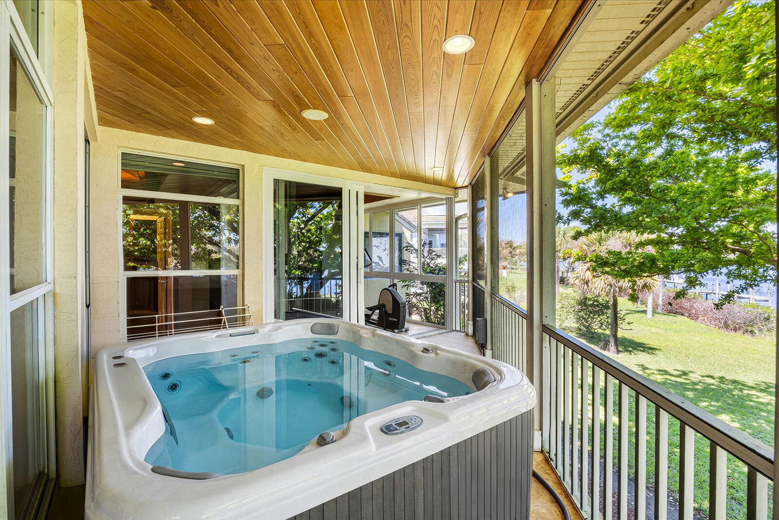 Bay St. Lucie - Residential