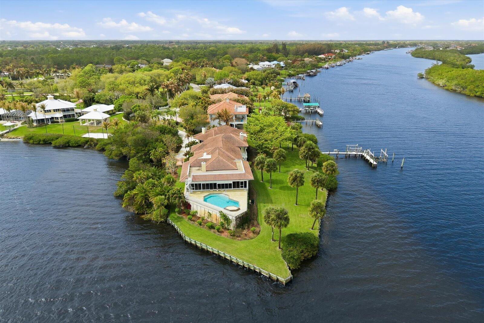 12198 SE Riverbend Lane