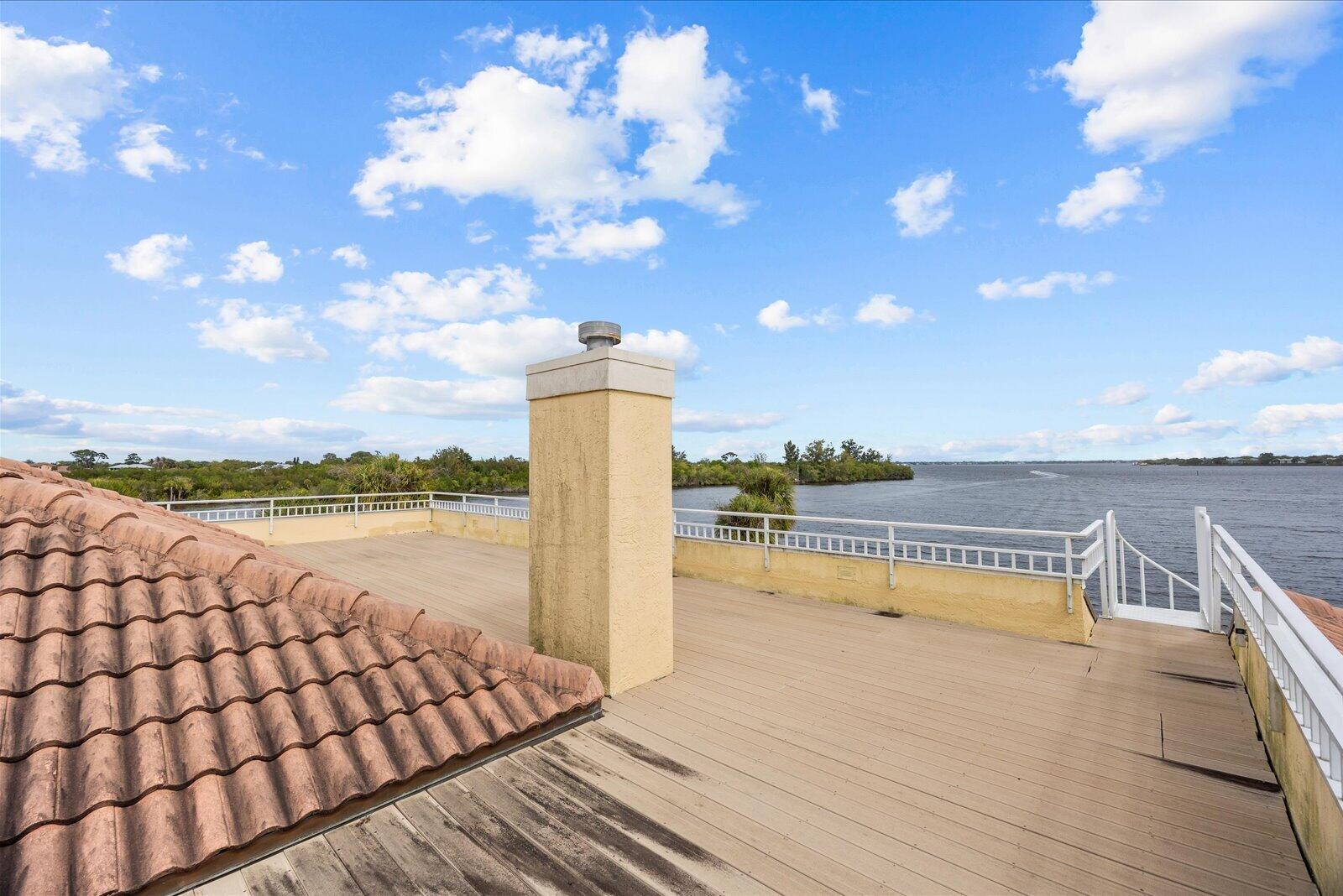 Bay St. Lucie - Residential