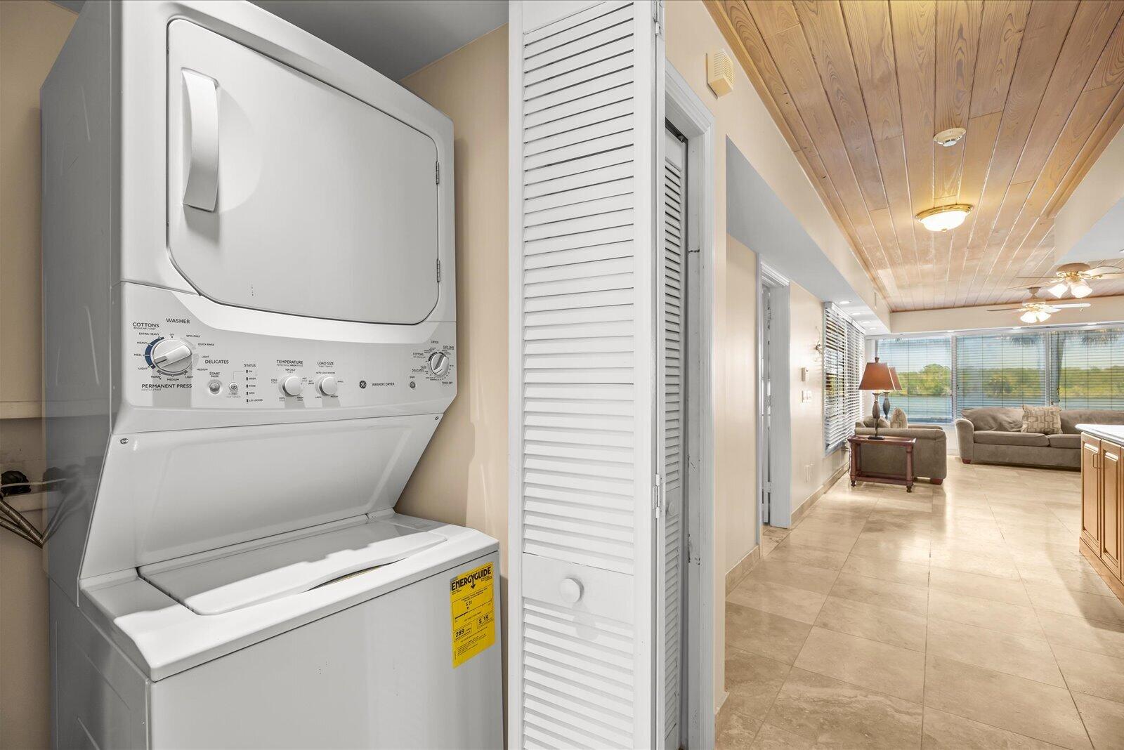 Bay St. Lucie - Residential