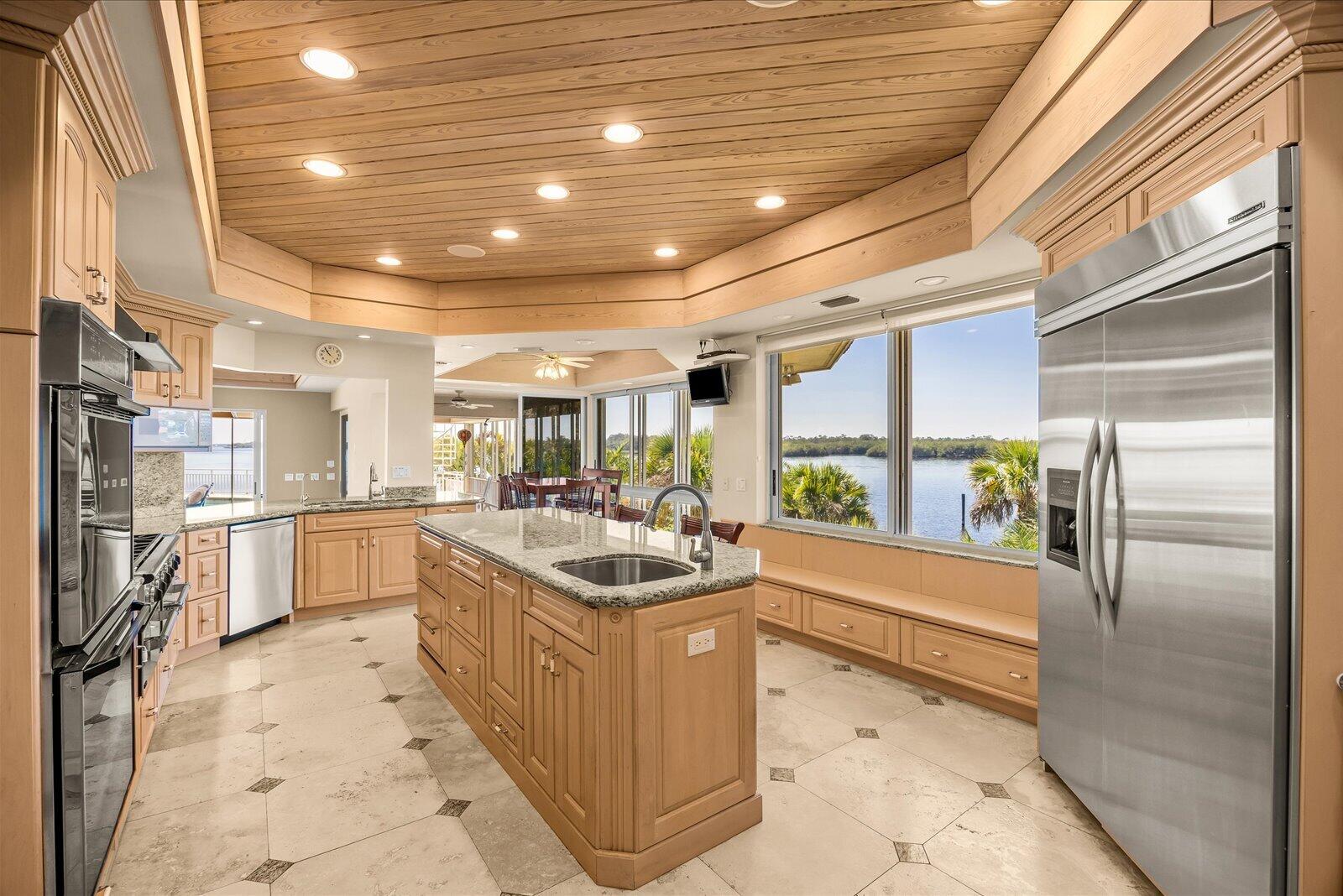 Bay St. Lucie - Residential