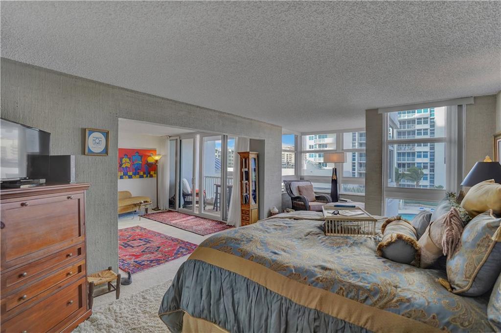 Renaissance 2 - Residential