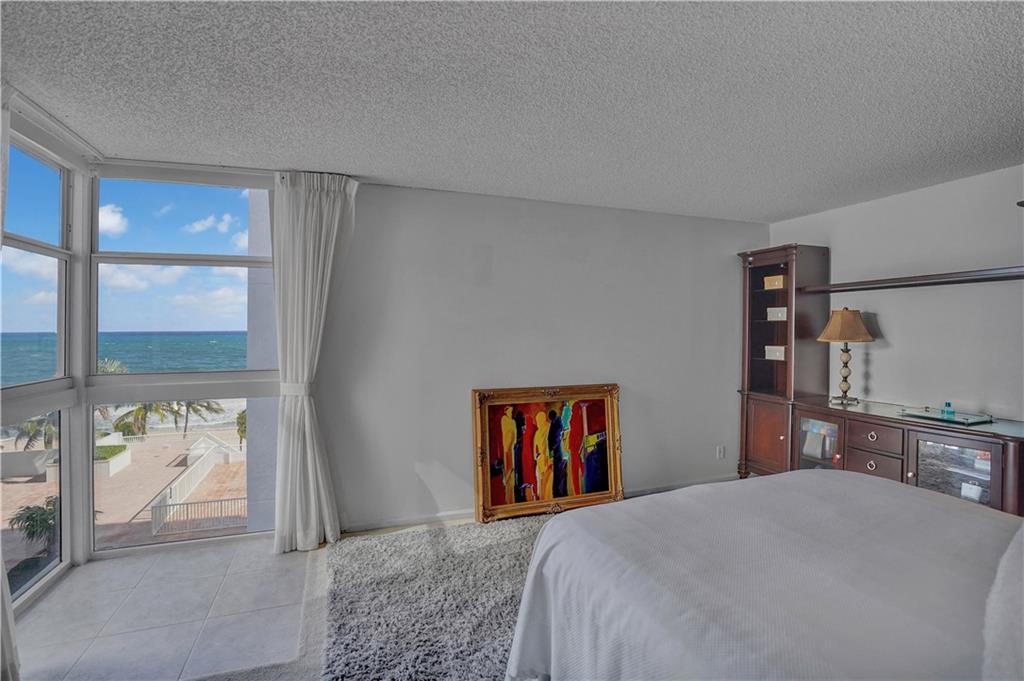 Renaissance 2 - Residential