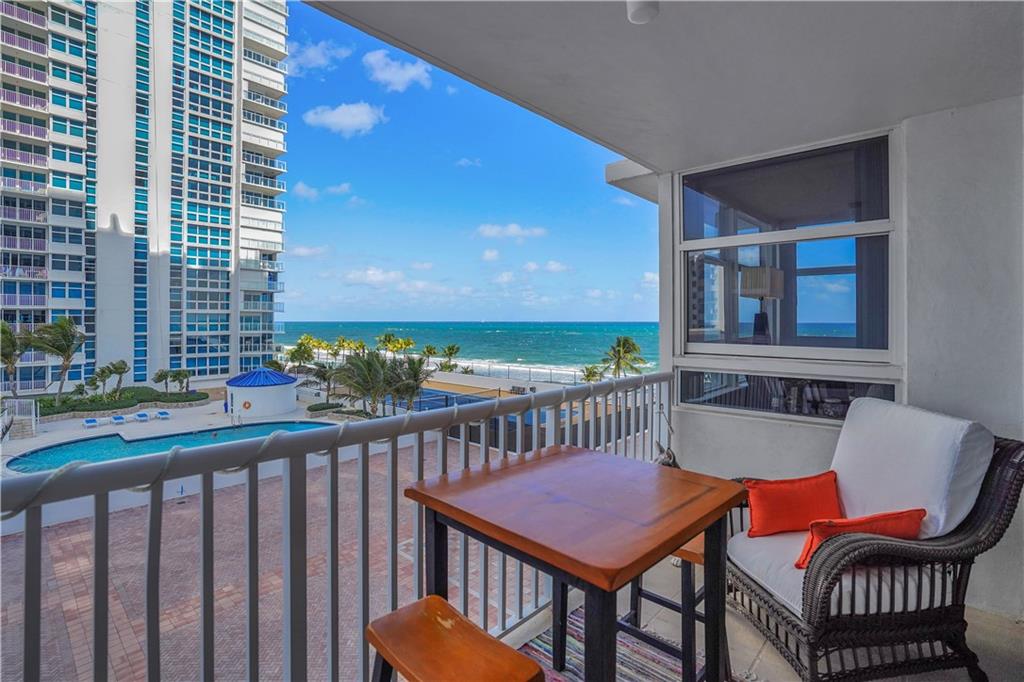 Renaissance 2 - Residential