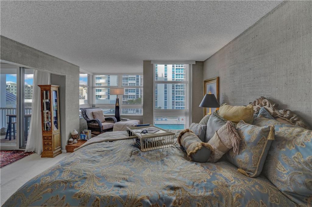 Renaissance 2 - Residential