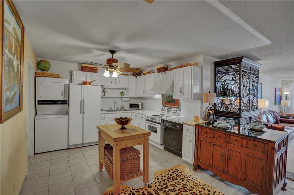 Renaissance 2 - Residential