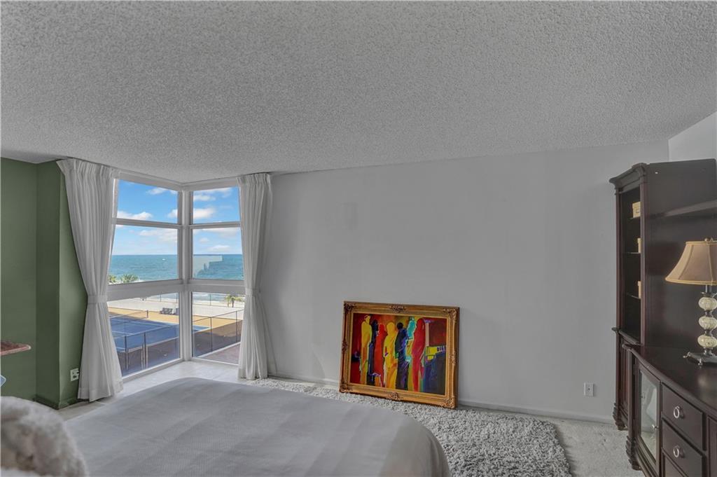 Renaissance 2 - Residential