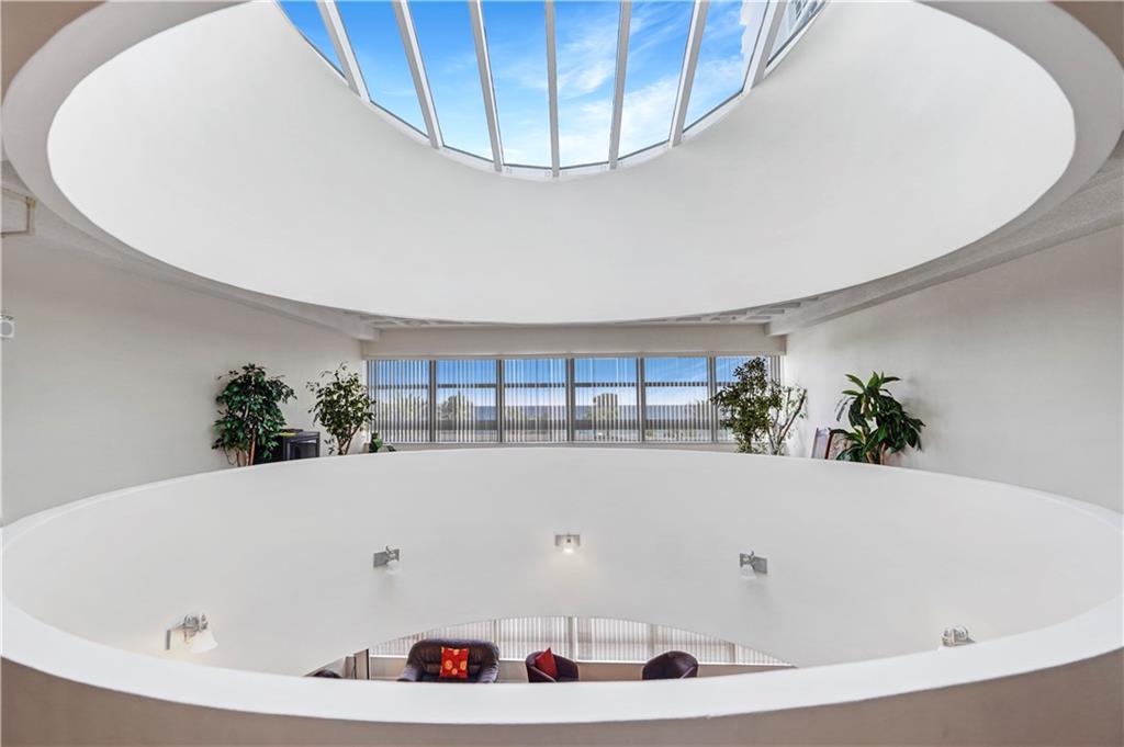 Renaissance 2 - Residential