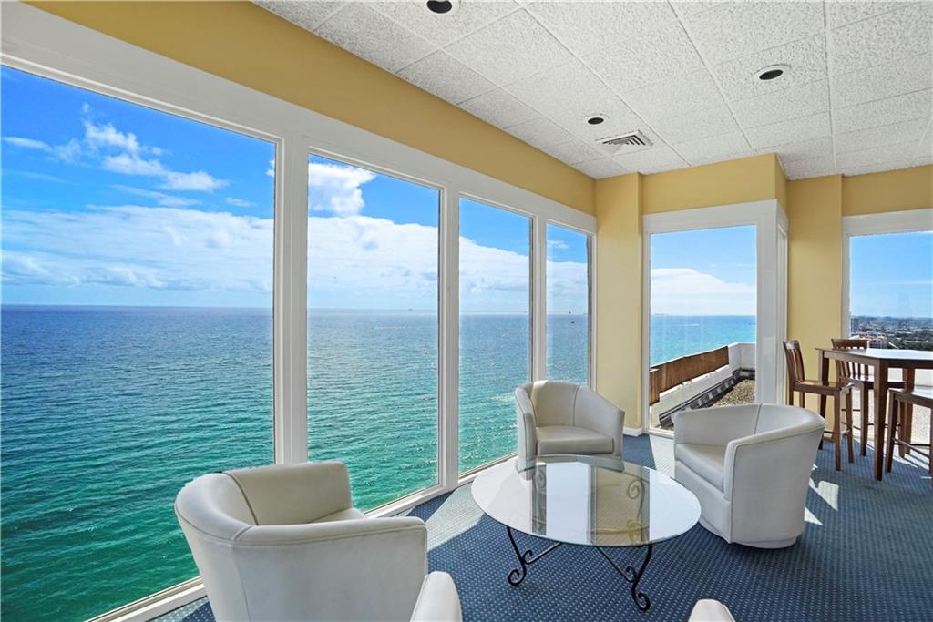 Renaissance 2 - Residential