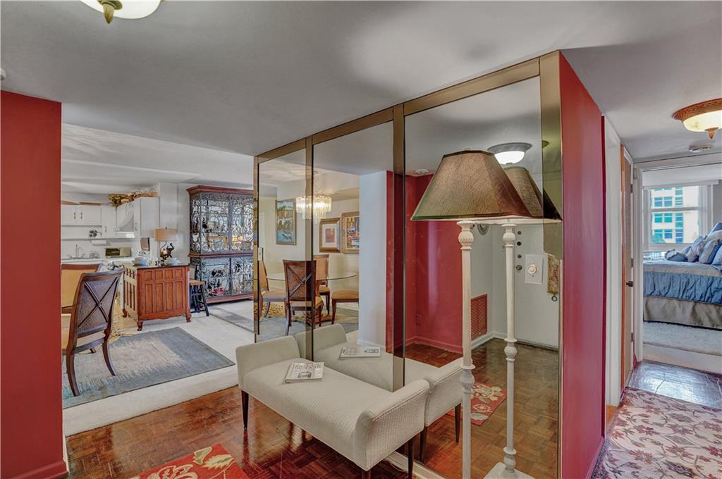 Renaissance 2 - Residential