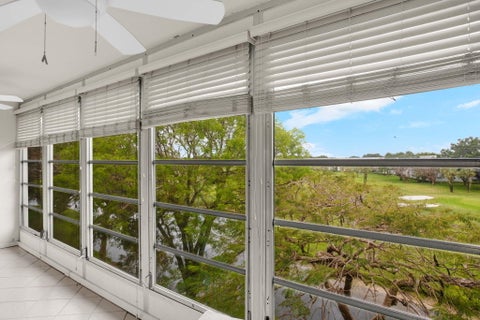 Tiny photo for 3202 Portofino Point #E4, Coconut Creek, FL 33066 (MLS # B26014346)