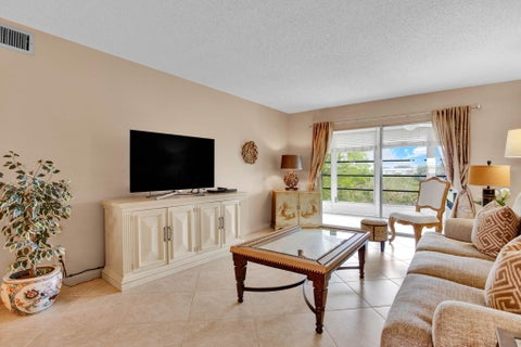 Tiny photo for 3202 Portofino Point #E4, Coconut Creek, FL 33066 (MLS # B26014346)