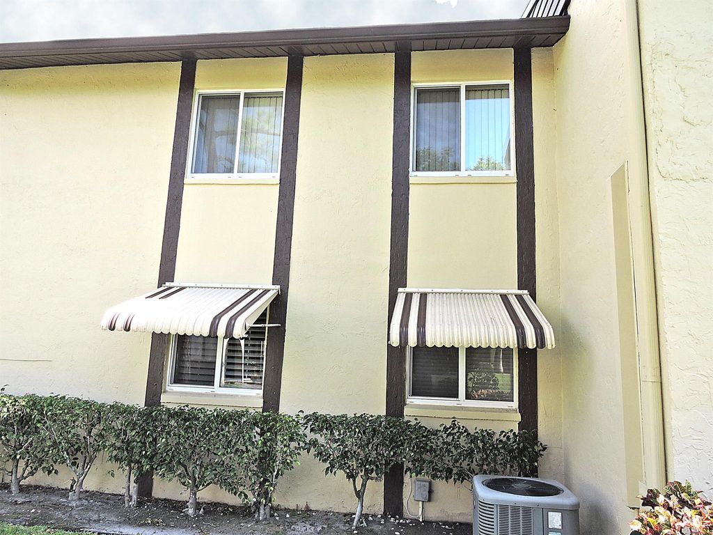 Photo of 312 Pine Ridge Circle #C-2, Greenacres, FL 33463 (MLS # R10926498)