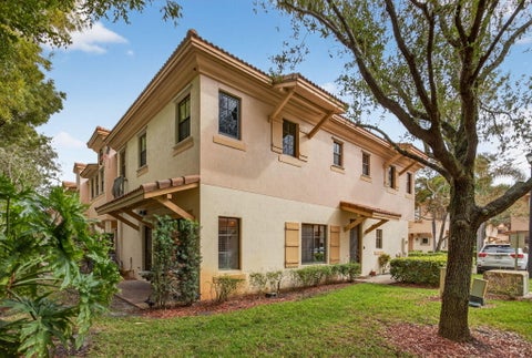Tiny photo for 4751 Grand Cypress Circle N, Coconut Creek, FL 33073 (MLS # R11157729)