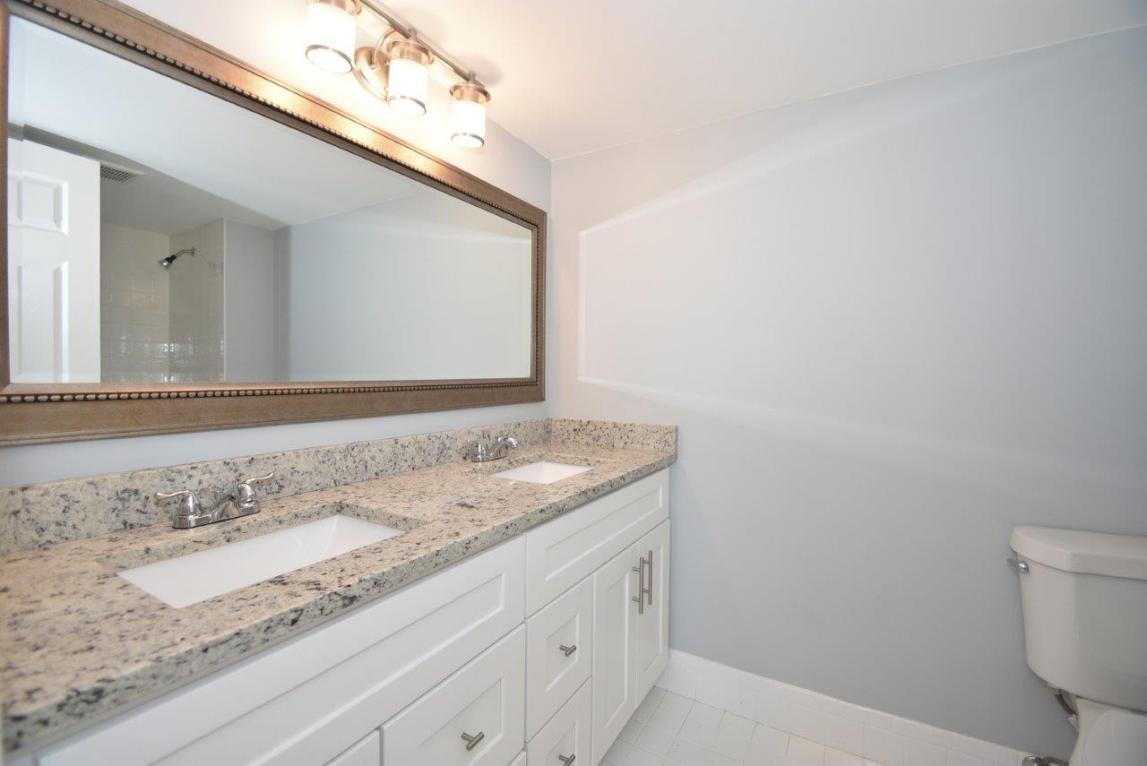 HIDDEN BANYAN CONDO - Residential