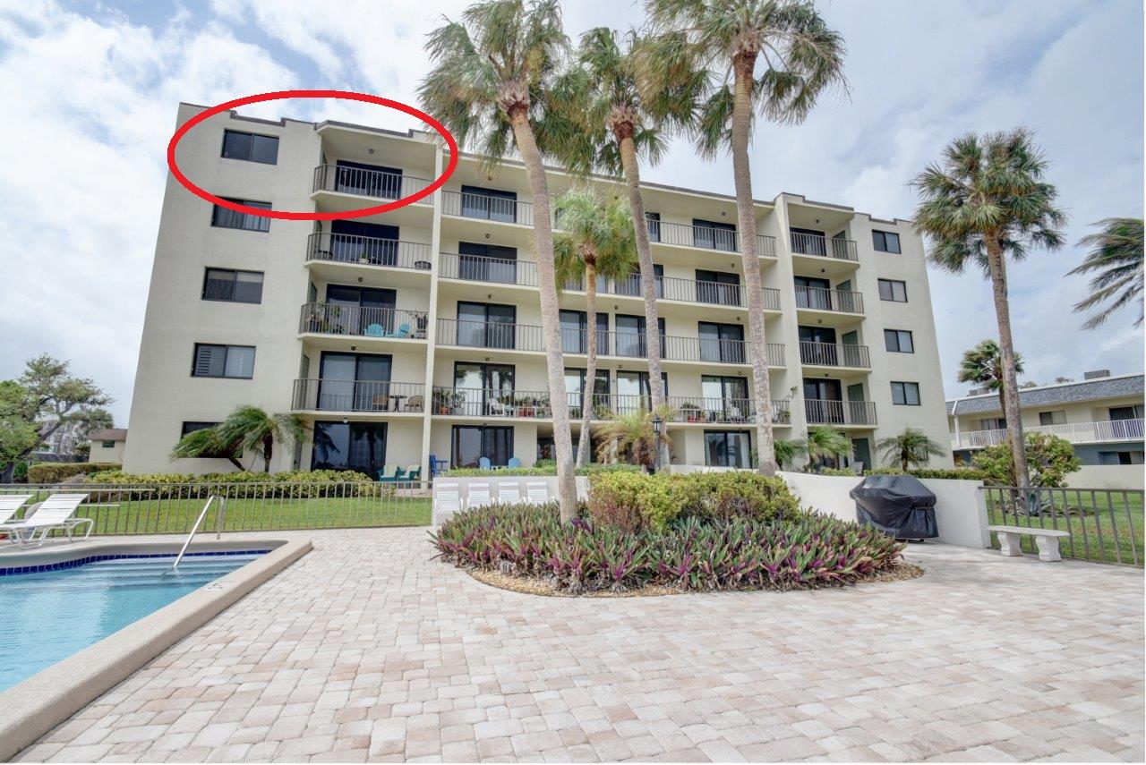 HIDDEN BANYAN CONDO - Residential