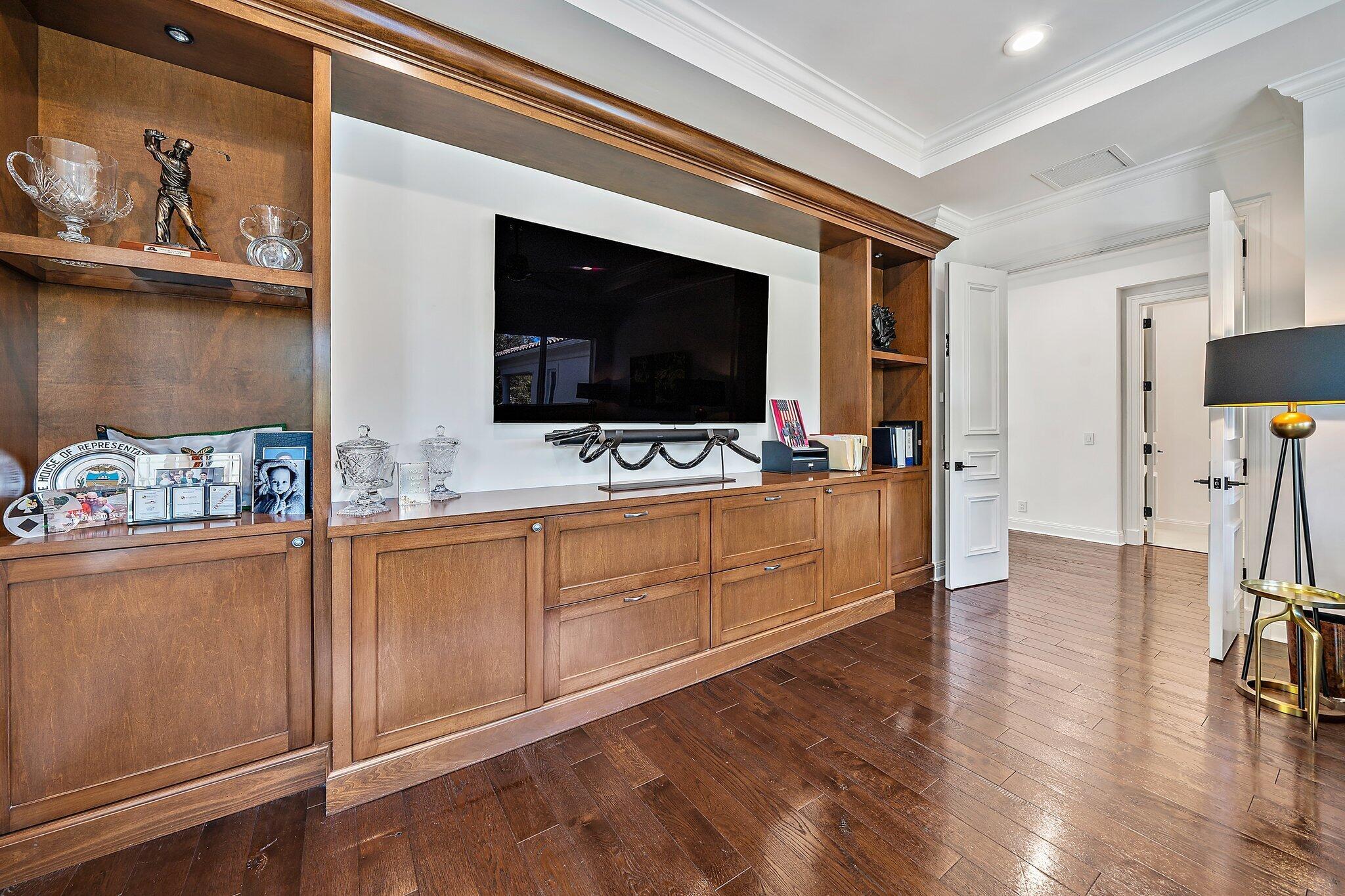 Old Palm - Residential