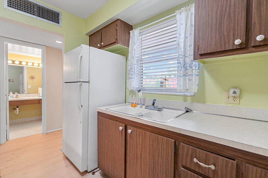 GREENWAY VILLAGE SOUTH CONDO 2 - Residential